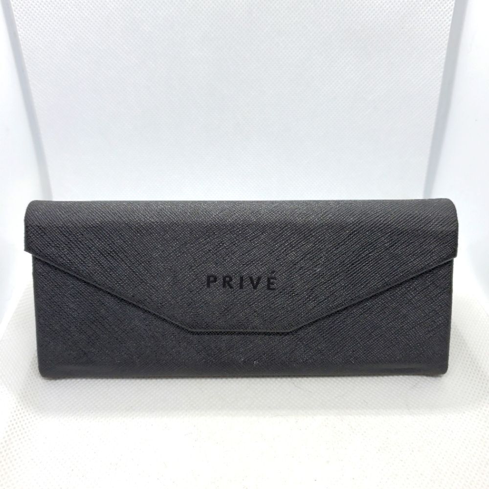 Priveย BlackโSunglassesโCase